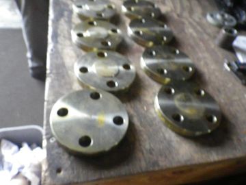 Carbon Steel Flanges  A 105/A350LF2/A694/F52/A694F60   A182 F316/316L -F304/304L  A182 F51/ F55